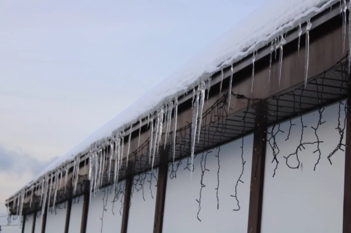 � ������������ 30 ������ ��������� �� −8 ��������